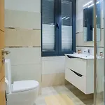 Apartament Enxurros House