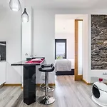 Enxurros House *