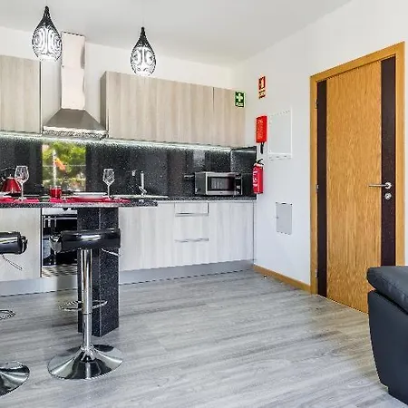 Enxurros House Апартаменты