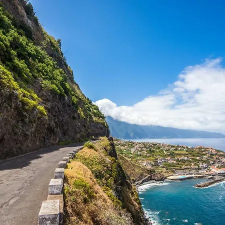 Enxurros House * Ponta Delgada (Madeira)