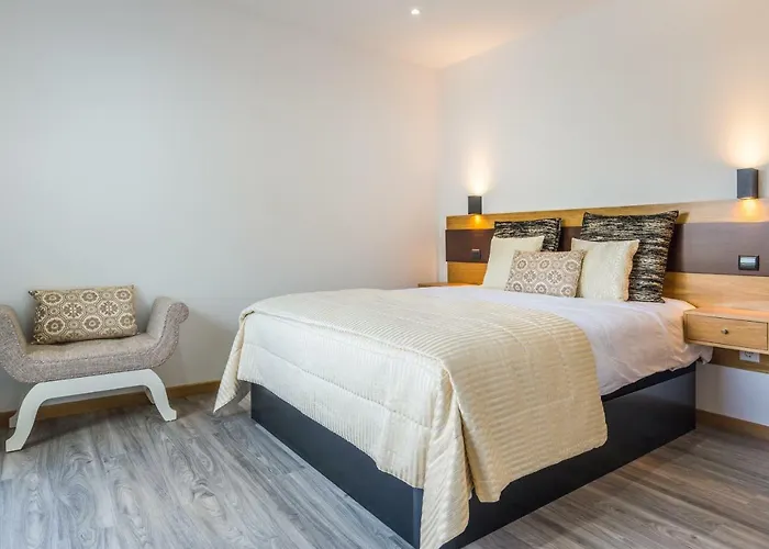 아파트 Enxurros House