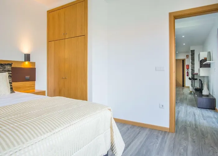 아파트 Enxurros House *